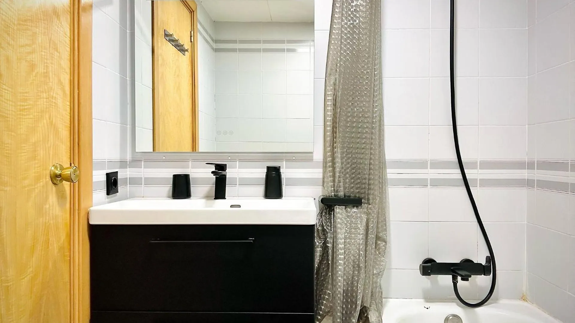 Seaview Apartment Empuriabrava Spain